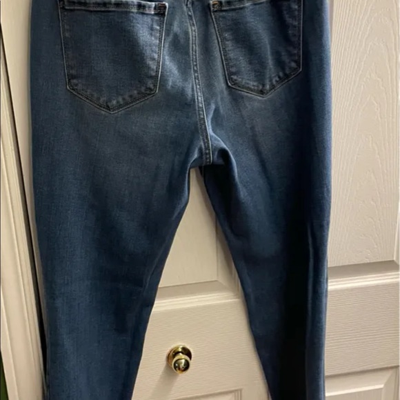 Jeans - Picture 2 of 2